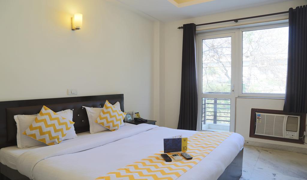 Fabhotel Aksh Dlf Phase 2