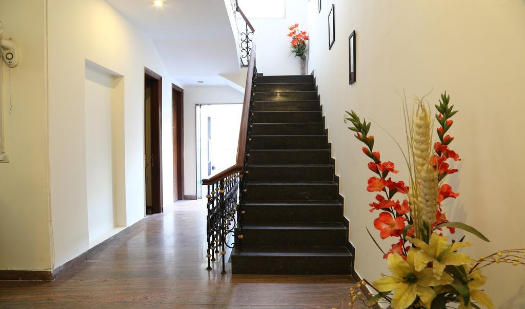 Fabhotel Aksh Dlf Phase 2 Hotel 3*