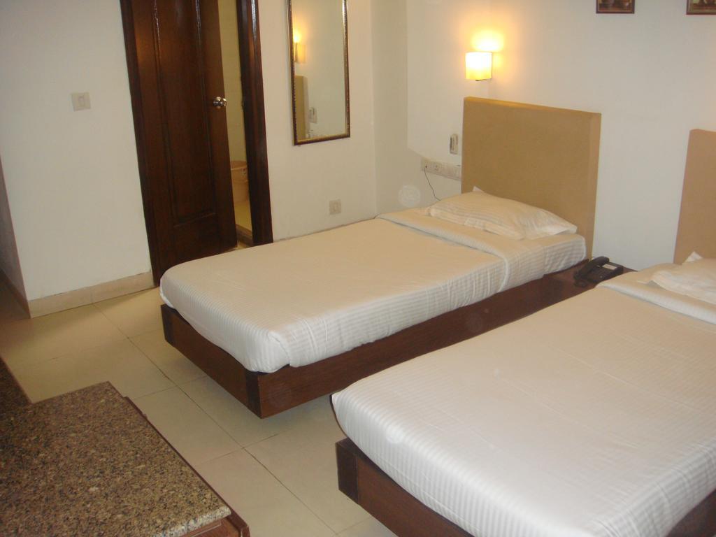 Vijay Gurgaon