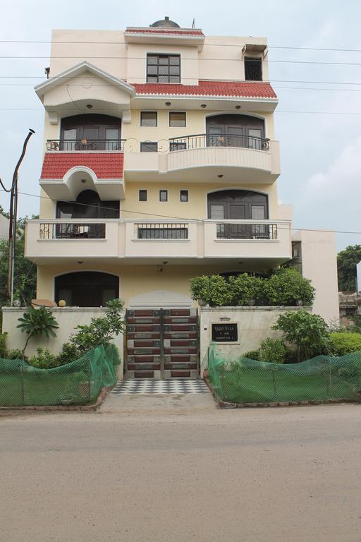 Vijay 3* Gurgaon