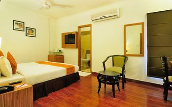 Crossroads 3* Gurgaon