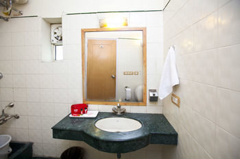 Hotel Oyo Sushant Lok A Block