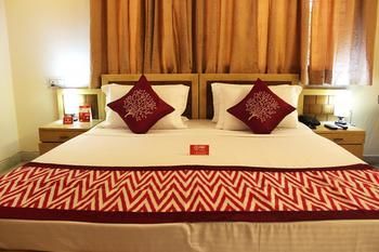 Oyo Near Huda Centre Gurgaon
