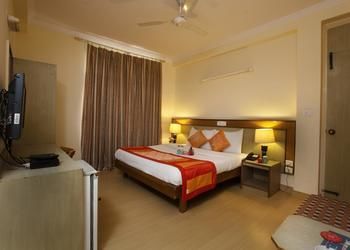 Oyo Premium Iffco Metro Hotel Gurgaon