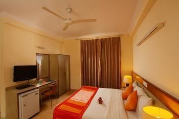 Oyo Premium Iffco Metro Hotel 3*