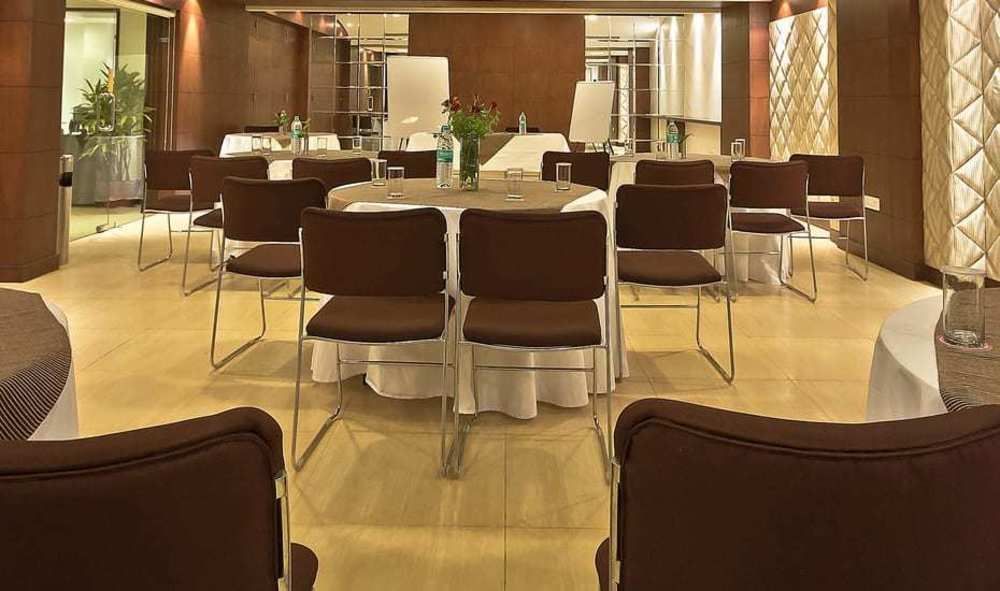 Apple Tree Hotel Gurgaon
