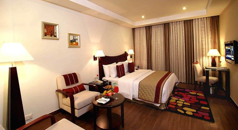 Hotel United 21 Citymark Gurgaon