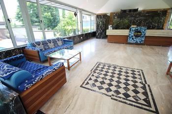 Oyo Premium Sector 14 Delhi Road Gurgaon Hotel Gurgaon