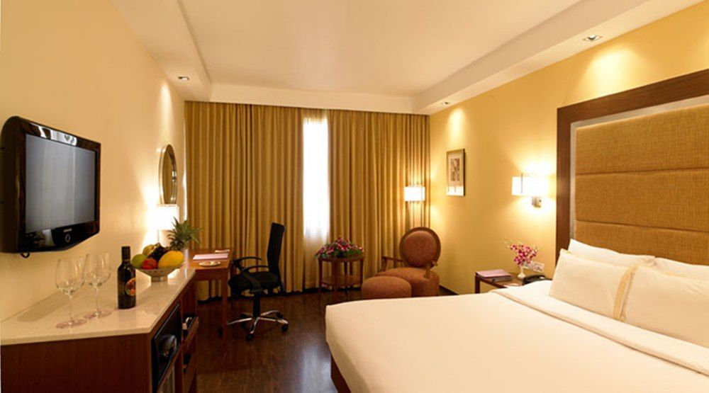 Blue Stone By Royal Orchid Hotel Gurgaon