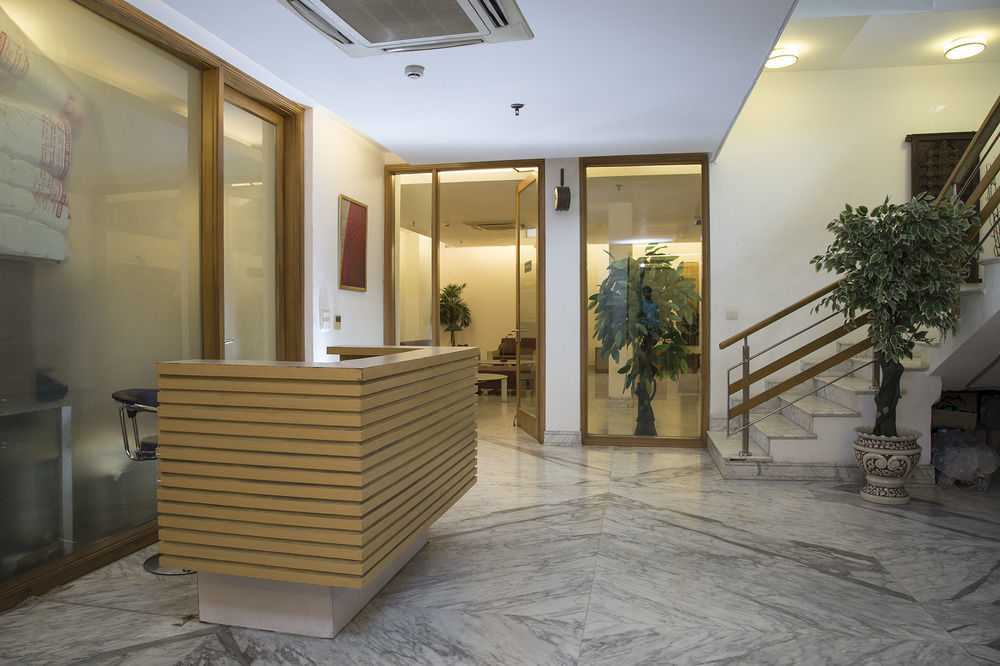 Fabhotel Mg Road Iffco Chowk Gurgaon