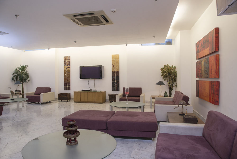 Fabhotel Mg Road Iffco Chowk