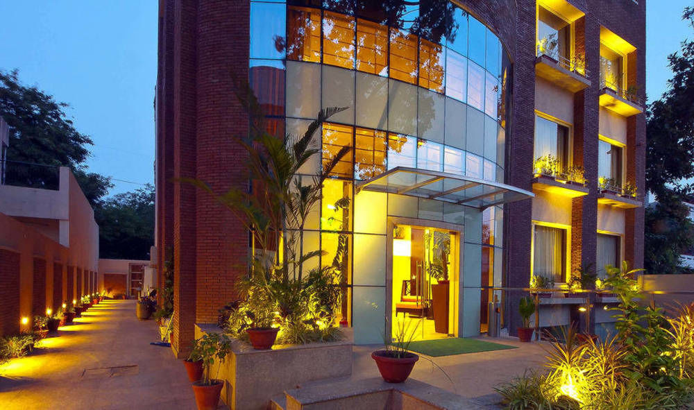 Apple Tree Hotel Gurgaon