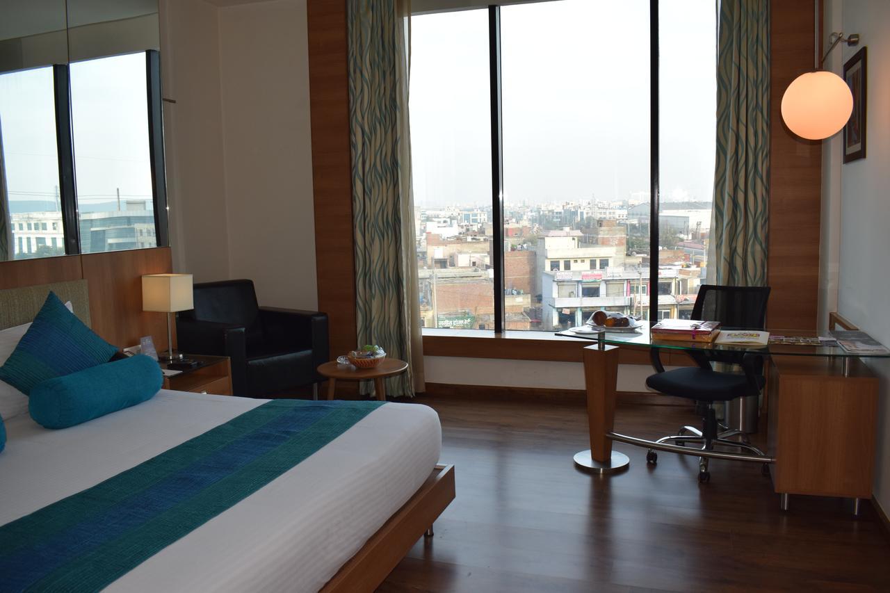 Misaki Manesar Hotel 4*