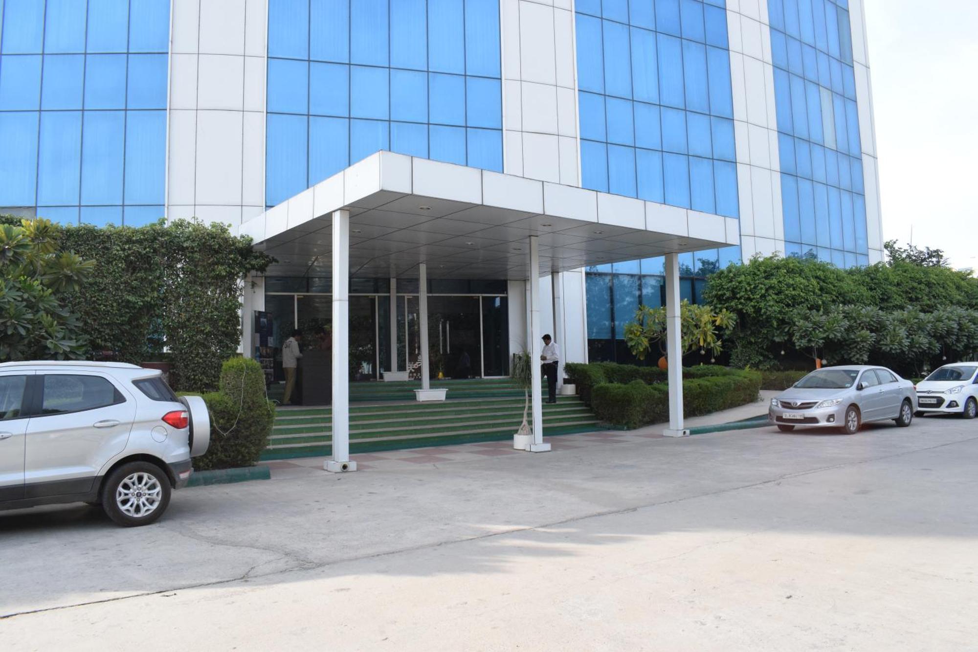 Misaki Manesar 4*
