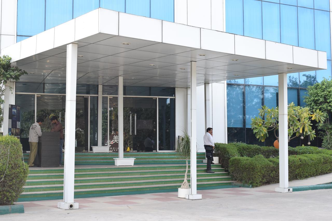 Misaki Manesar Gurgaon