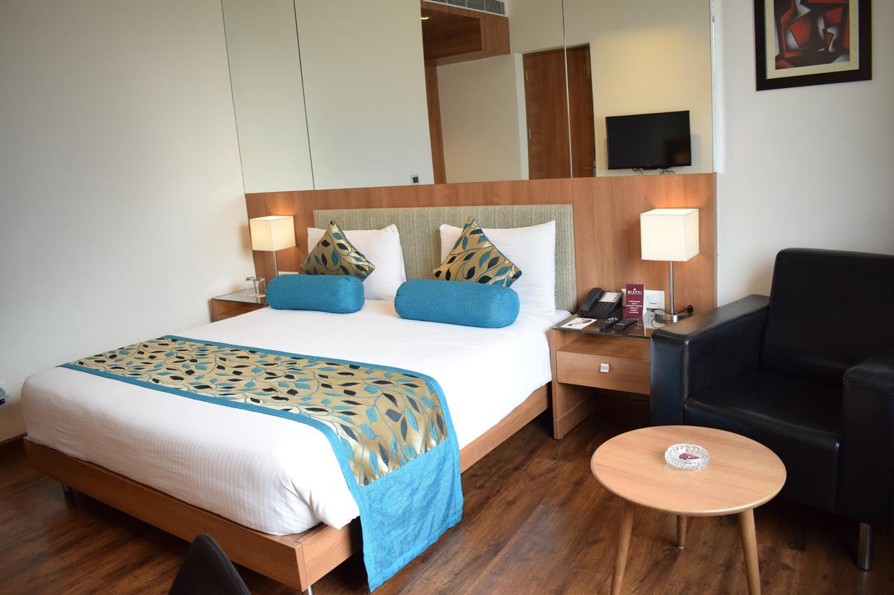 Hotel Misaki Manesar 4*