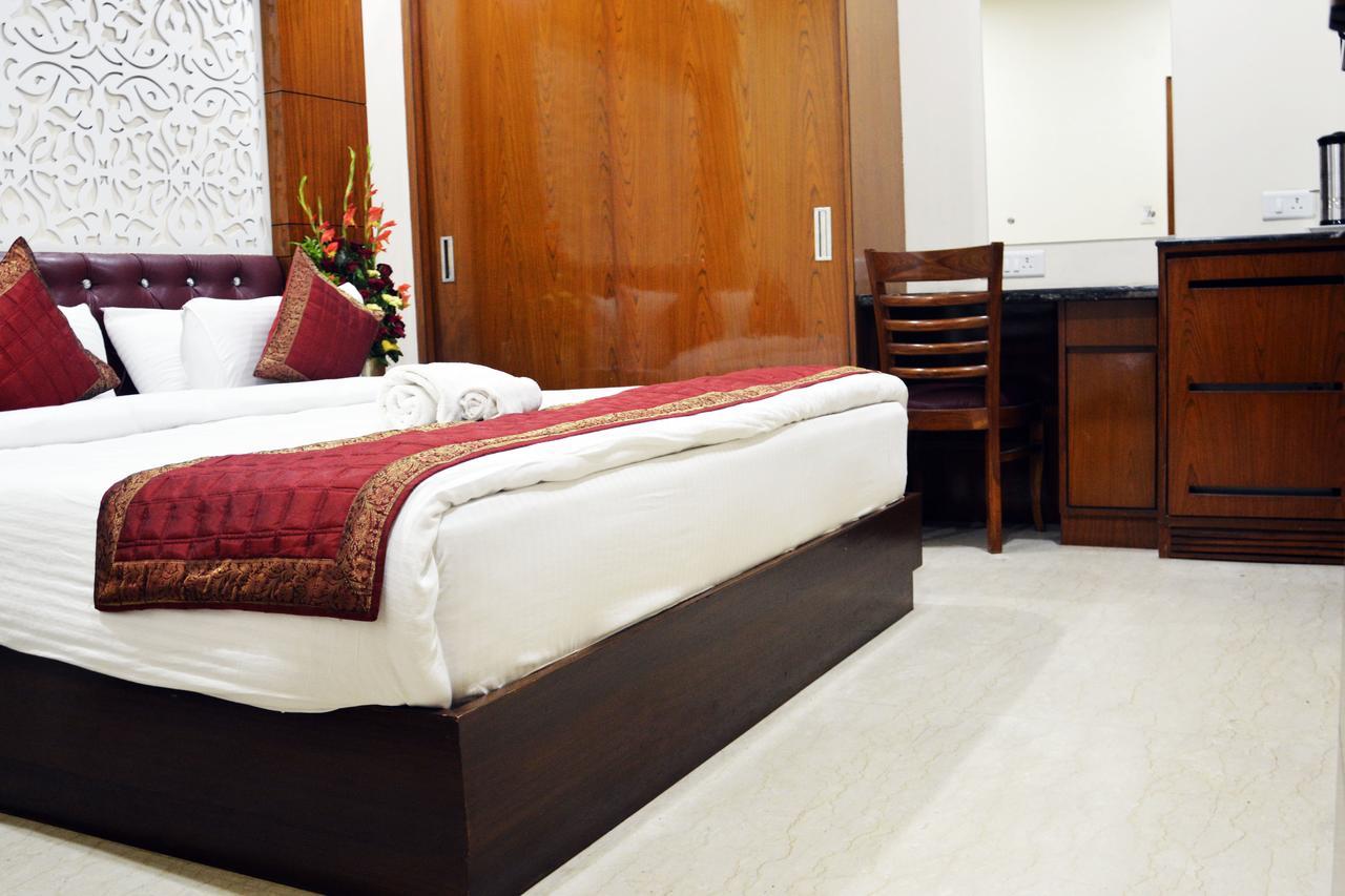 Trinity Corporate Udyog Vihar Hotel