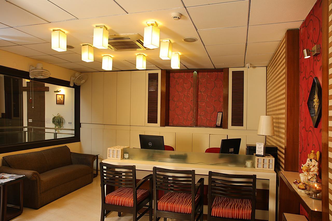 Guest house Ahuja Residency Cyber Ii 3*