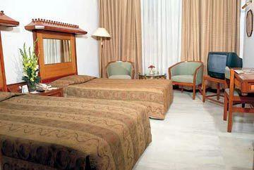 Ashok Country 4*