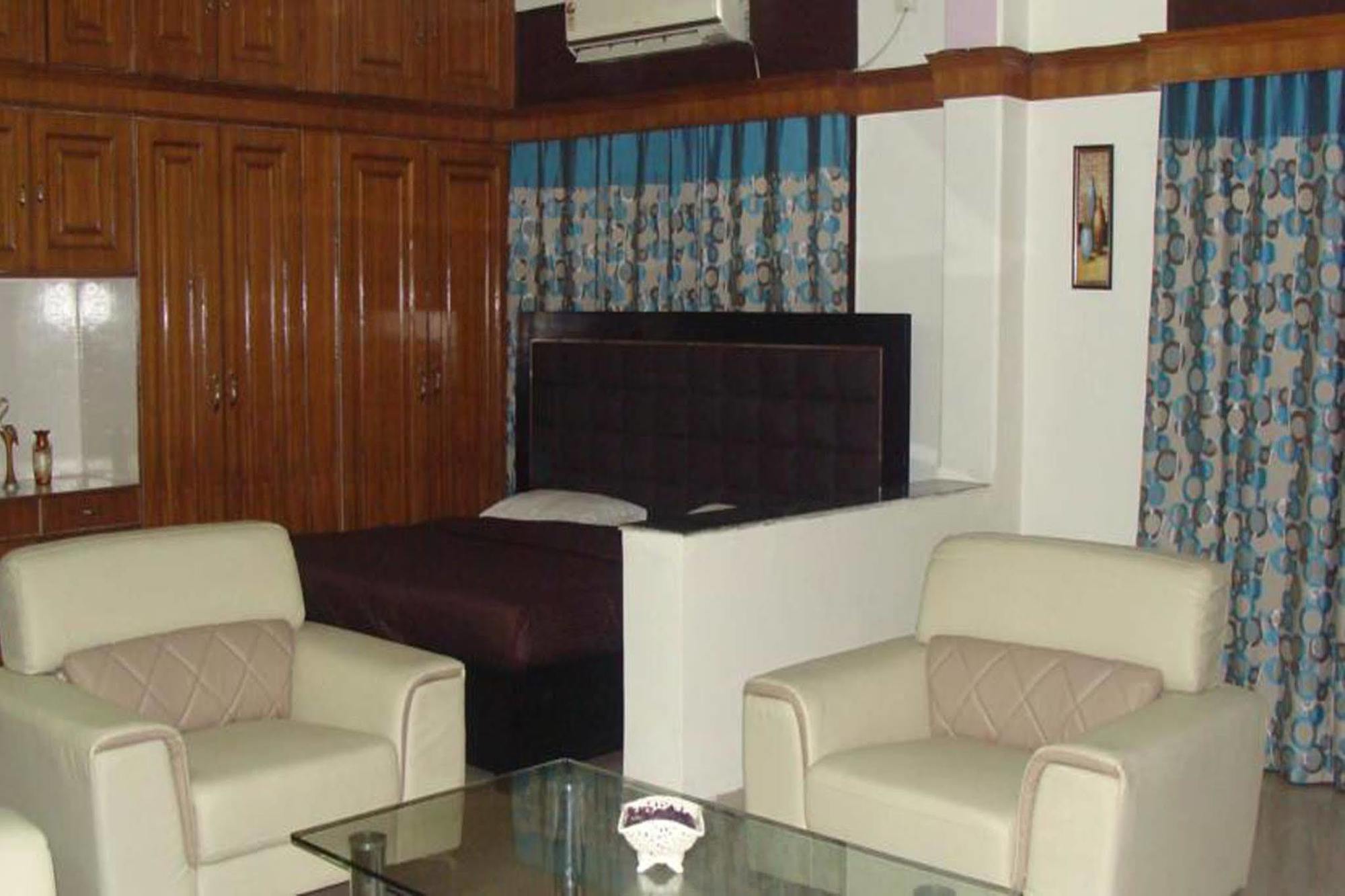 When In - Service Apartments, Next To Artemis Hospital Hotel 3*