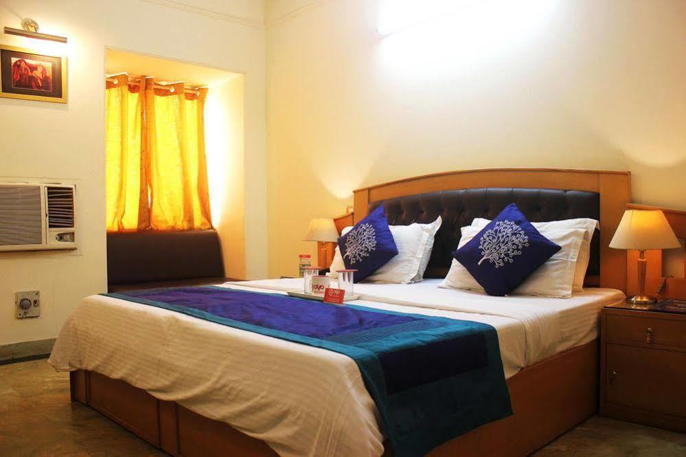Oyo Sushant Lok A Block 3* Gurgaon