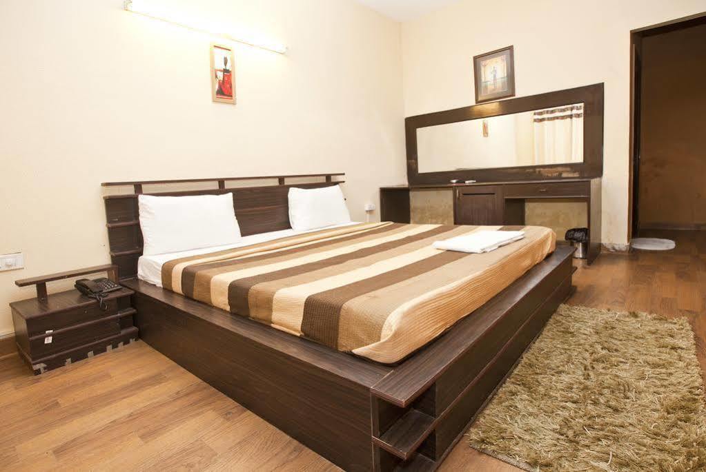Oyo Sushant Lok A Block Gurgaon