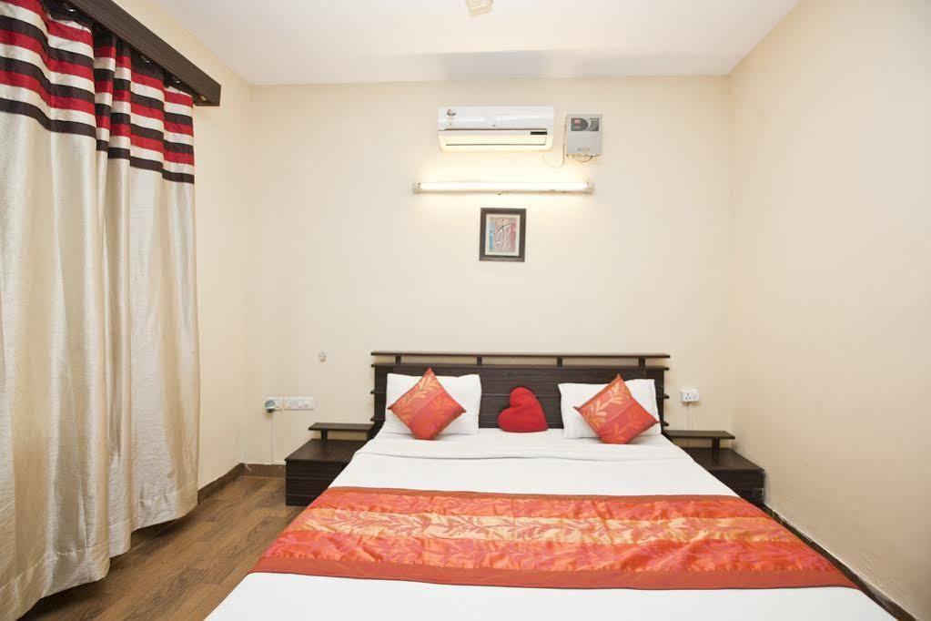Oyo Sushant Lok A Block 3* Gurgaon
