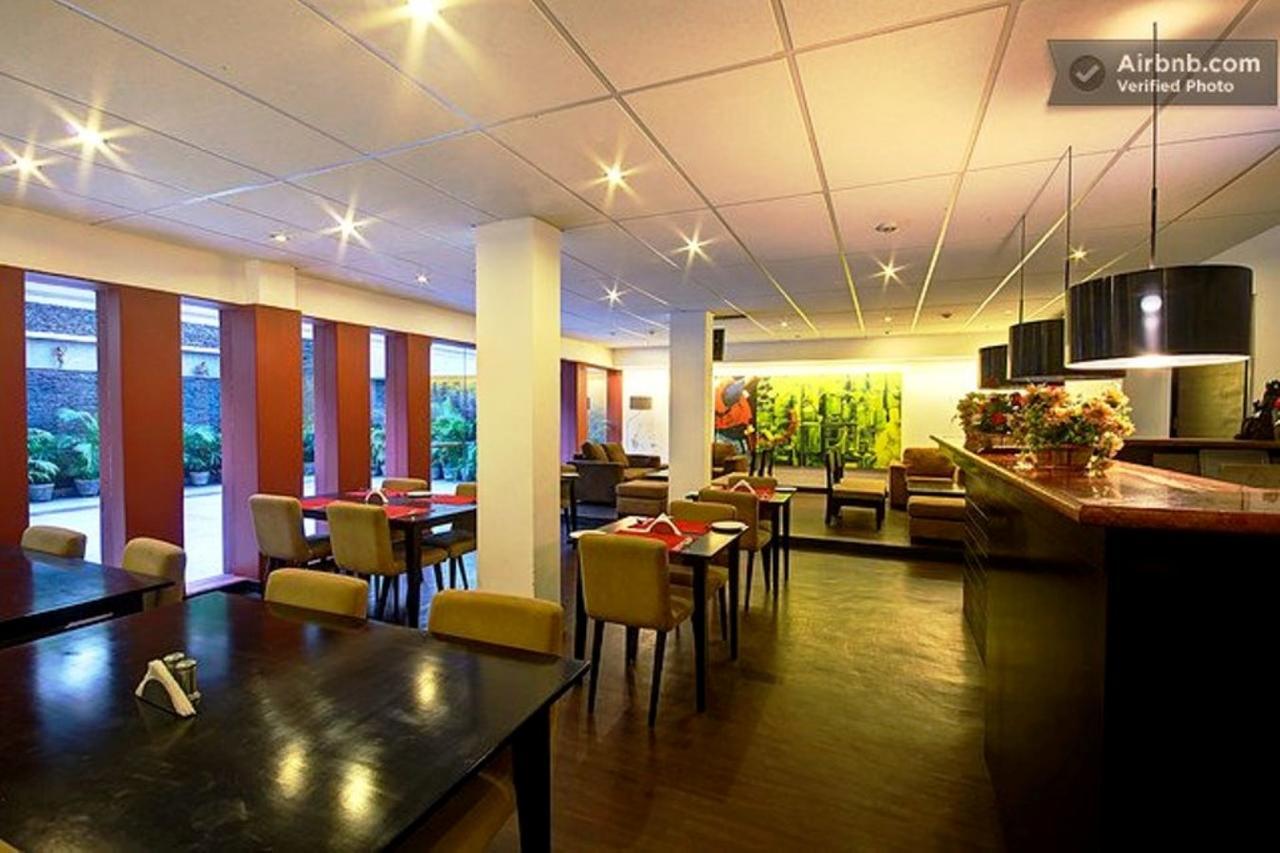 Royal Mg Road Hotel Gurgaon