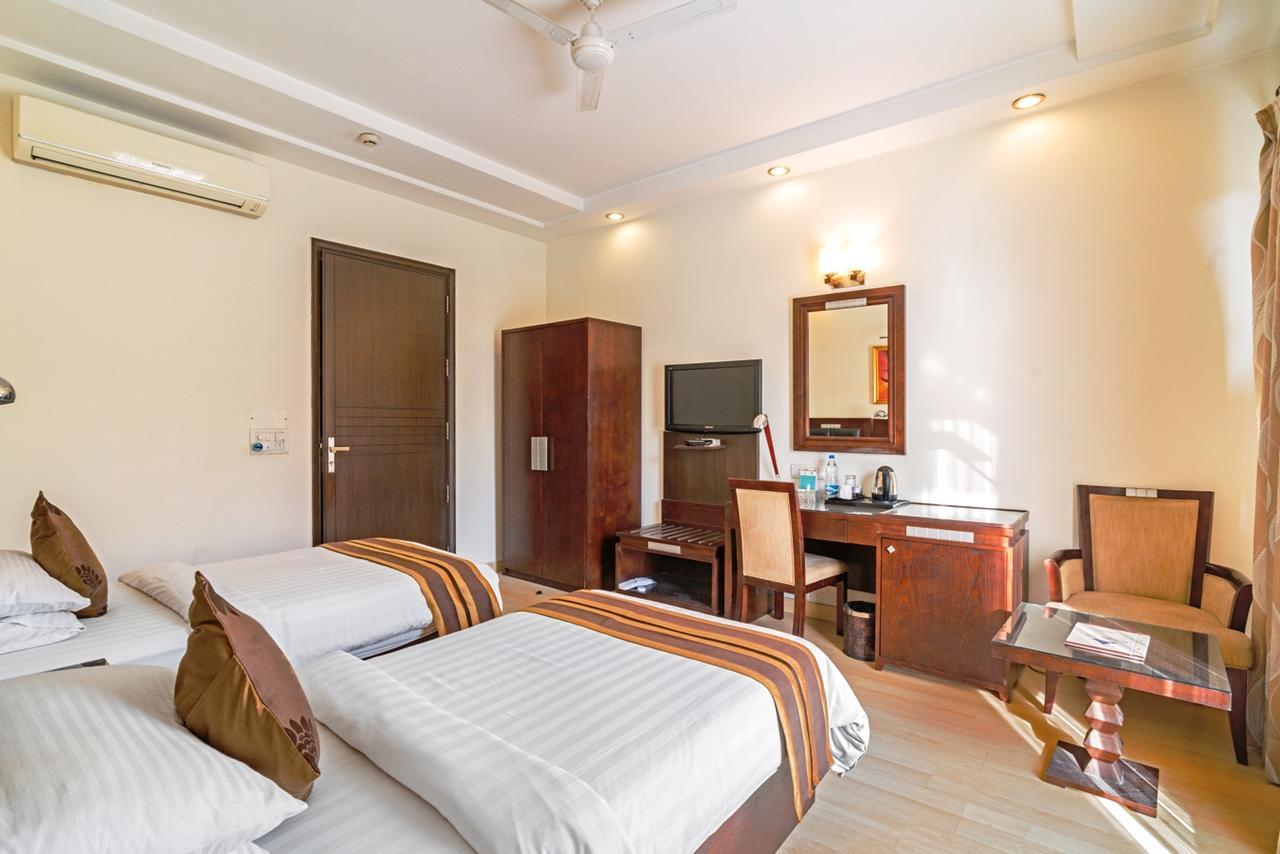 Hotel Royal Mg Road 3*
