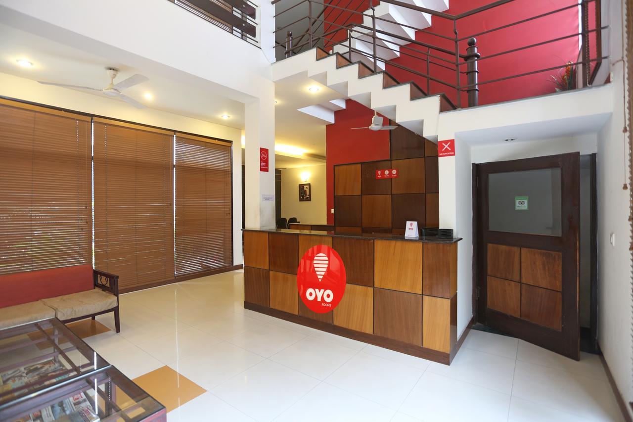 Hotel Oyo 5528 Dlf Phase 4 Gurgaon