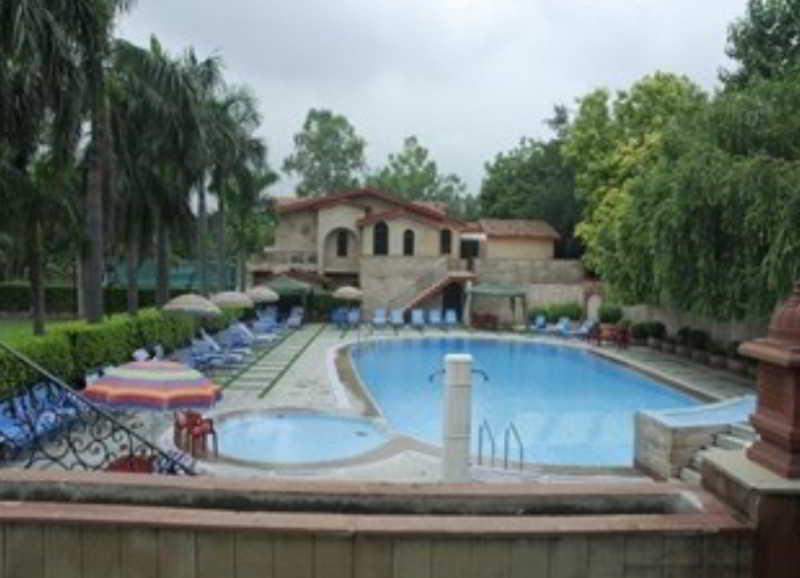 Resort Ashok Country
