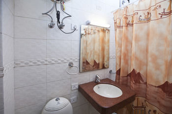 Hotel Oyo Sahara Mall