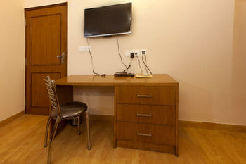 Oyo 338 New Paradise 3* Gurgaon
