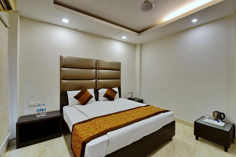Hotel Chaupal By Casa Bella 3*