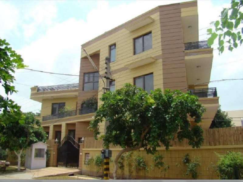 Olive Service Apartments Dlf Galleria Gurgaon * Gurgaon