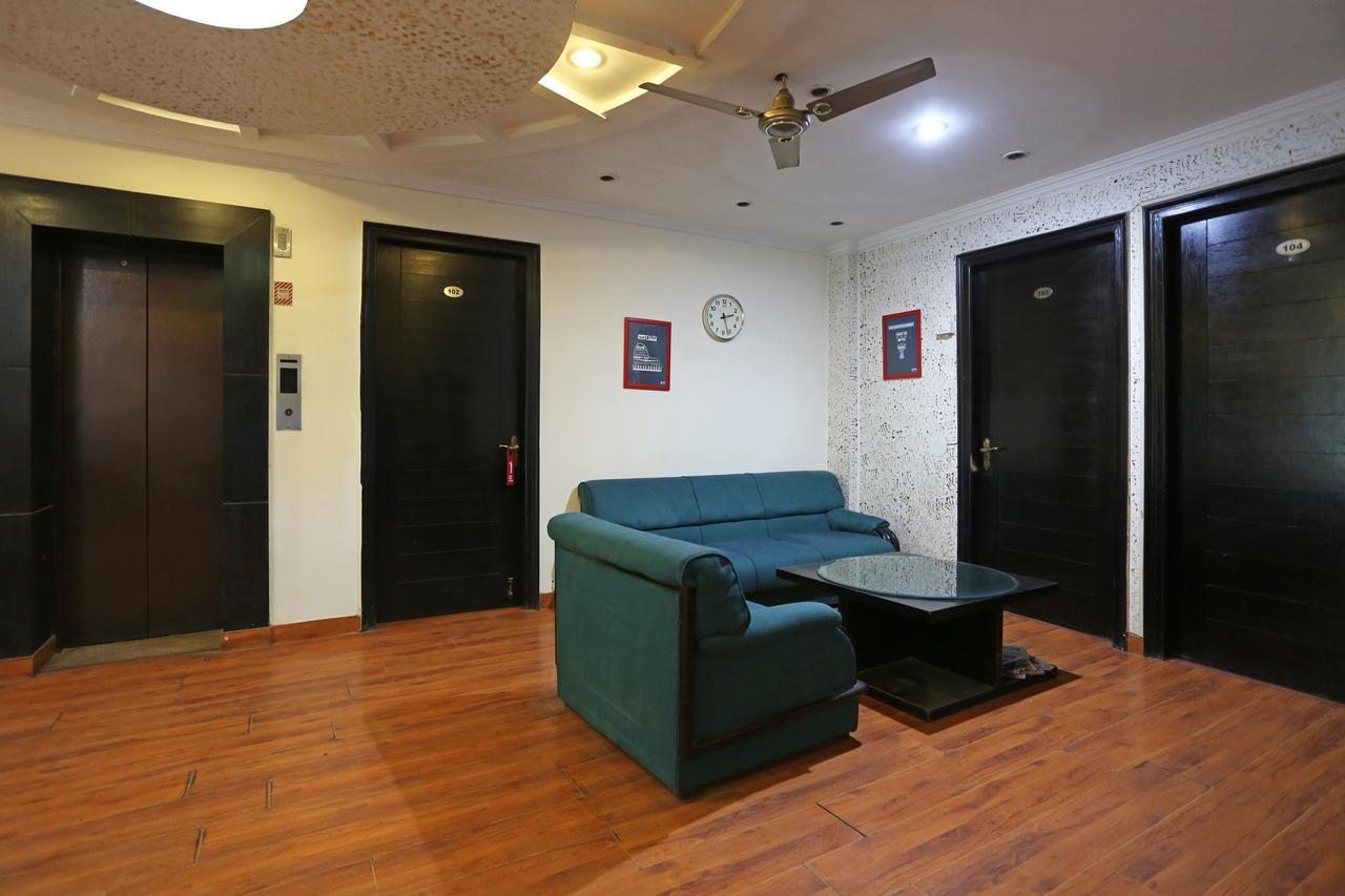 Hotel Oyo 6895 Cybercity & 2*