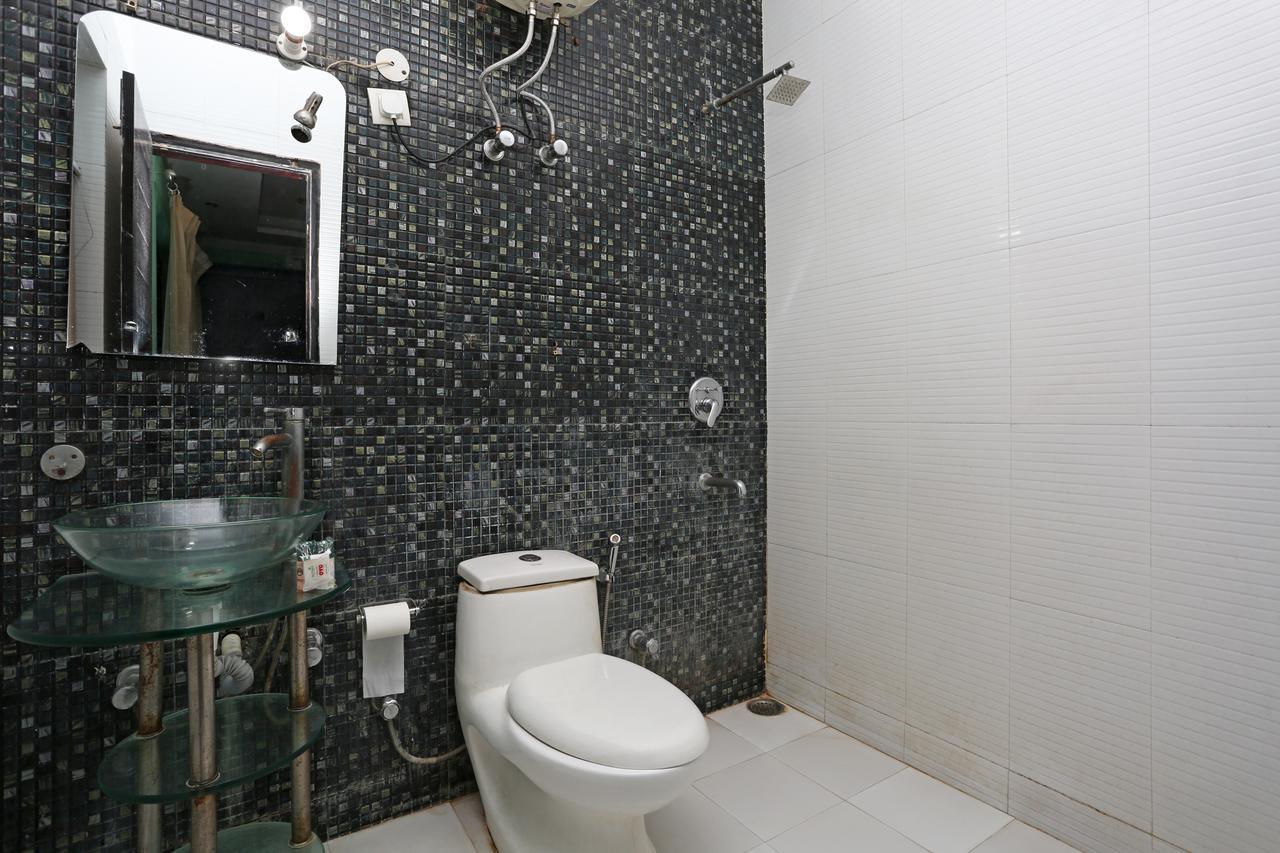 Hotel Oyo 6895 Cybercity & Gurgaon