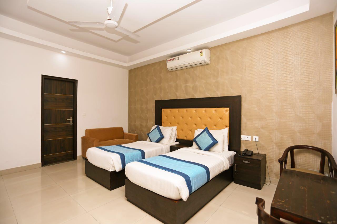 Callista Golf Course Road Hotel Gurgaon