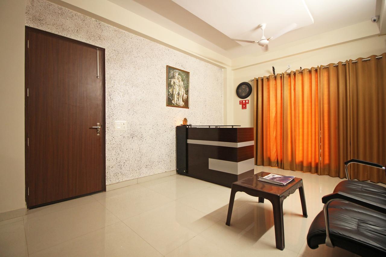 Oyo 7530 Sector 57 3* Gurgaon