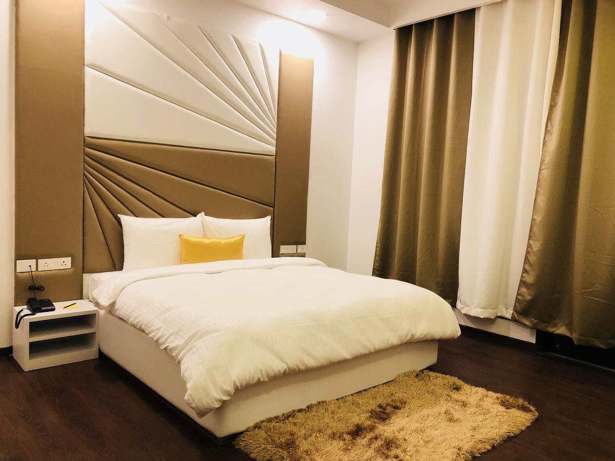 Vivid Boutique Hotel, Medanta, Gurugram Hotel Gurgaon