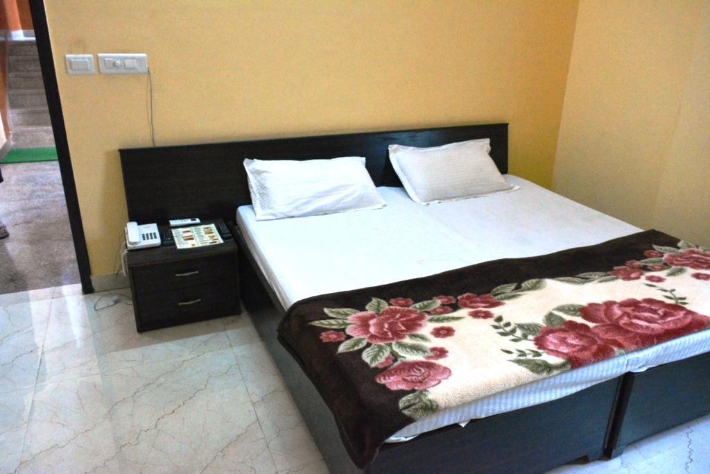 Jas Hotel 2*