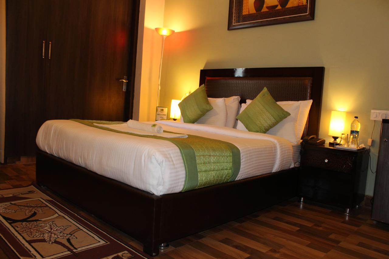 Pacific Eco Hotel