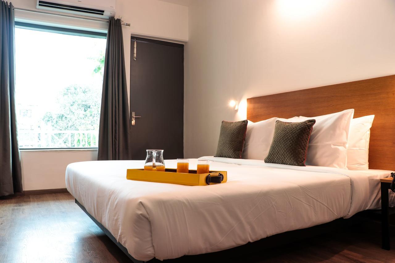 Hotel Fabhotel The Runner Gurgaon