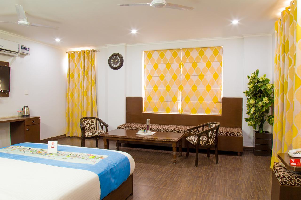 Hotel Oyo 8947 Vedanta 3*