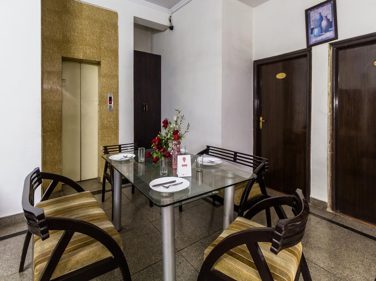 Hotel Oyo 3650 View Brothers 3*