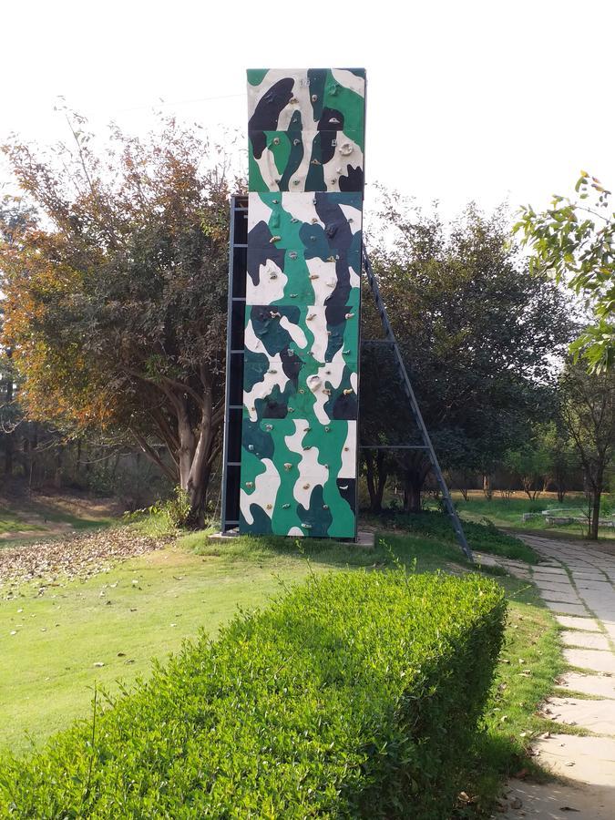 Taj Damdama & Spa, Gurugram Resort