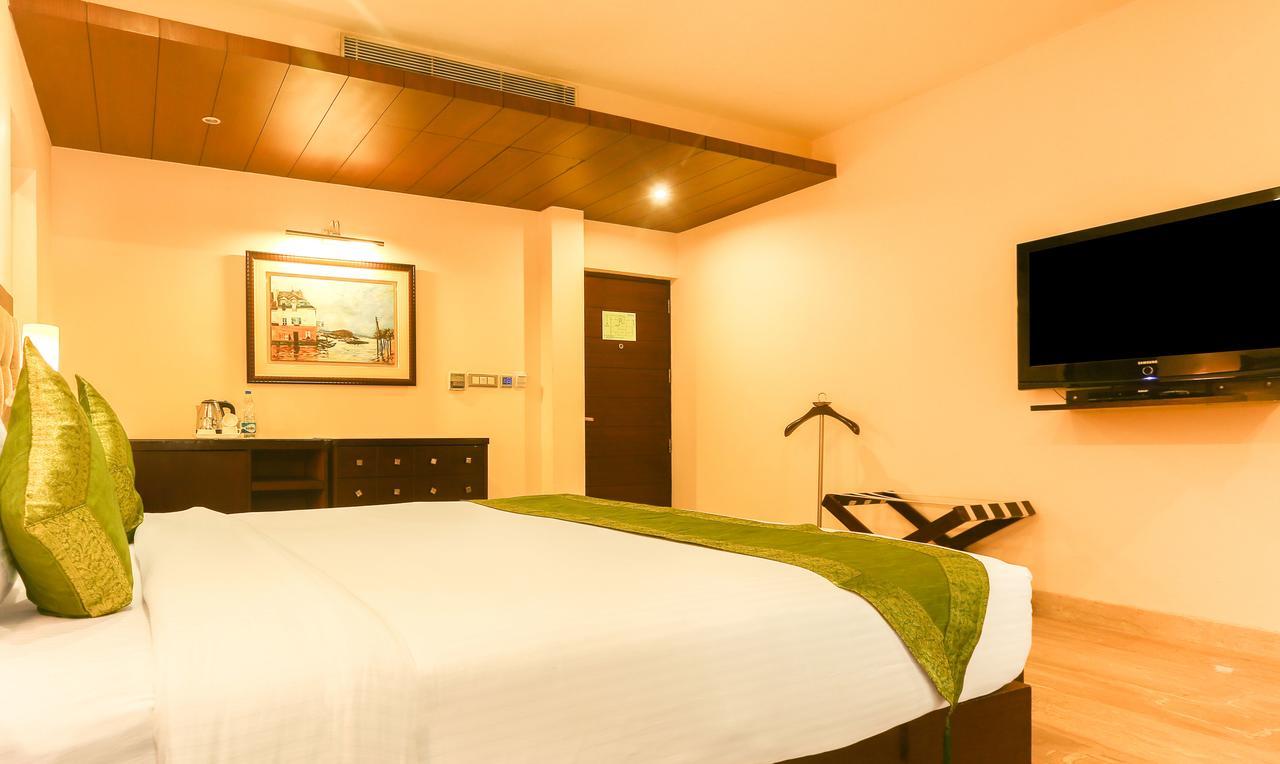 Treebo Ryan Residency Mg Road Hotel