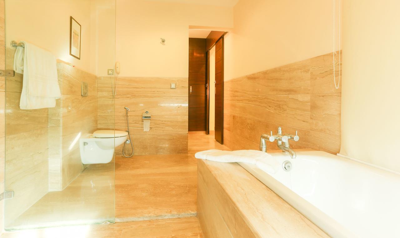 Treebo Ryan Residency Mg Road Hotel