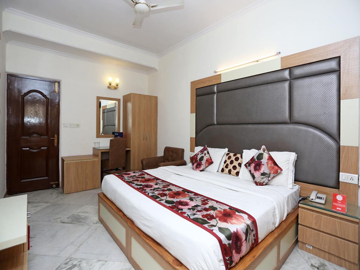Oyo 8465 Near Sahara Mall 3* Gurgaon