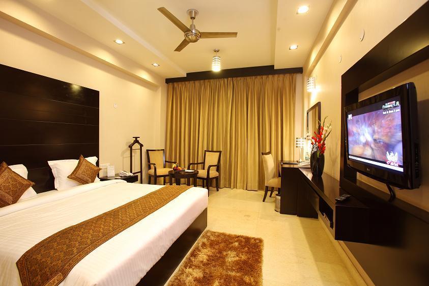 The Claire 3* Gurgaon